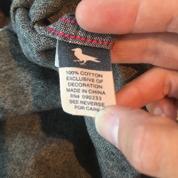 Modern Amusement Men’s Button Down Shirt small - Picture 5 of 5